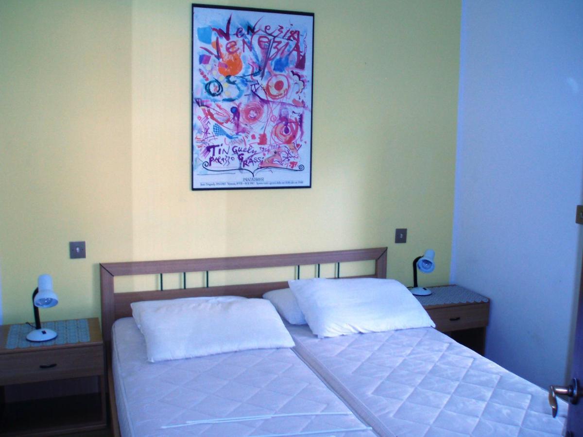 Condominio Villa Verde Бибионе Екстериор снимка